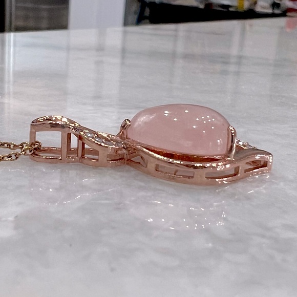 Galilea Rose Quartz Diamond Rosetone Pendant Necklace - Picture 4 of 10